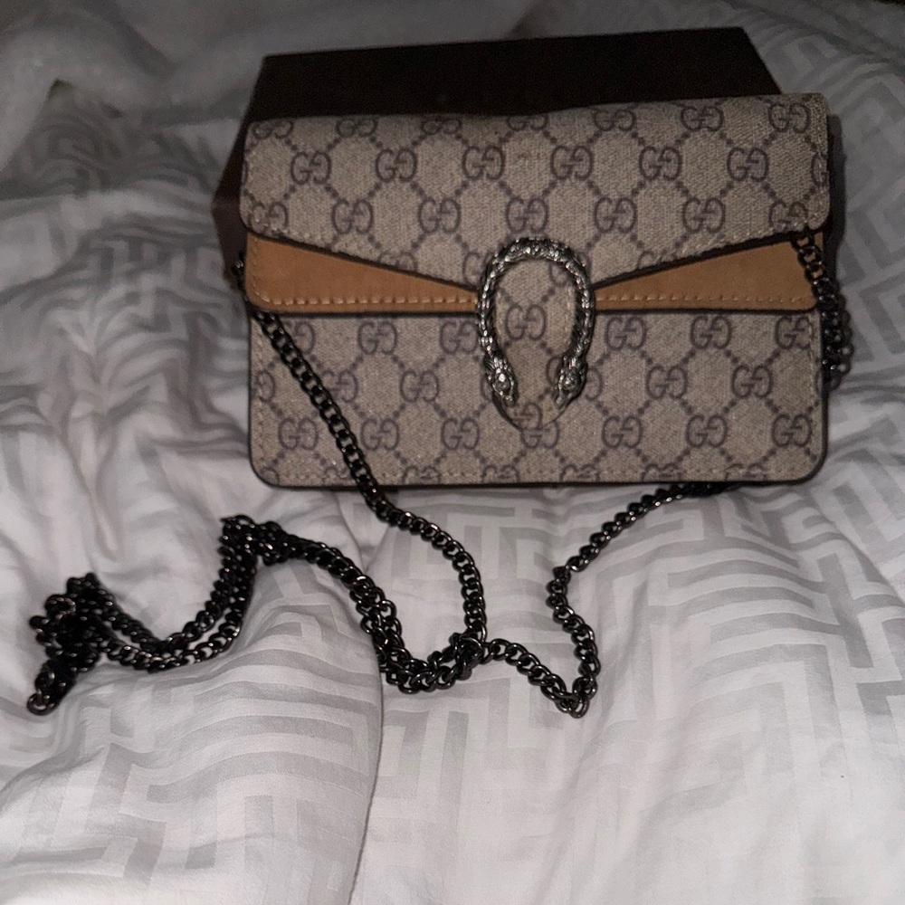 Purse